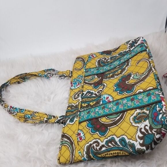 Quilted tote bag. World Vision. - Picture 9 of 12